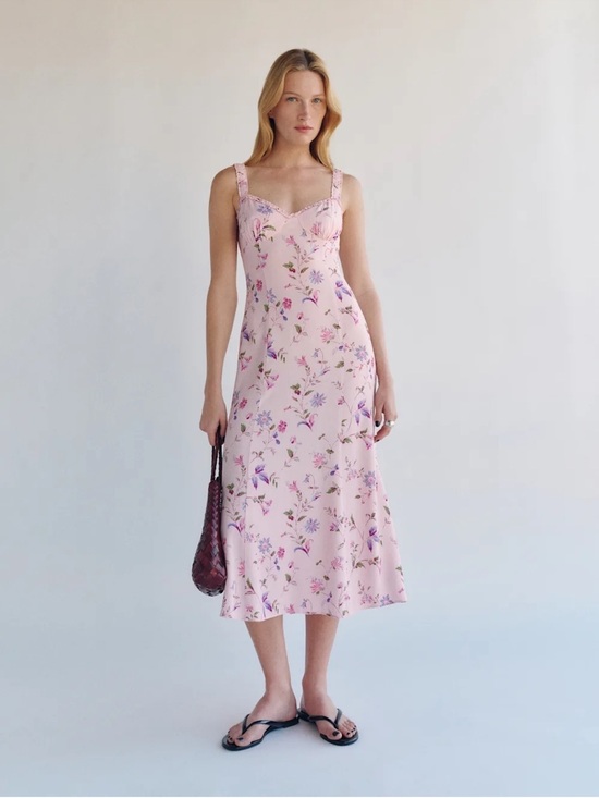 Reformation Dresses & Skirts - NWT Reformation Tully Dress STELLA size 0